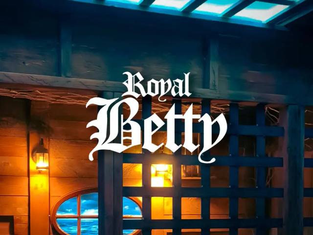 Royal Betty