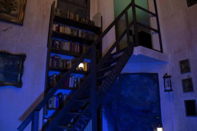 Bibliothek der eintausend Bücher